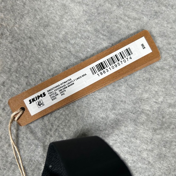 SKIMS Smoothing Intimates Full Coverage Lightly Lined Bra Onyx‎ Black  44C NEW - Picture 5 of 6